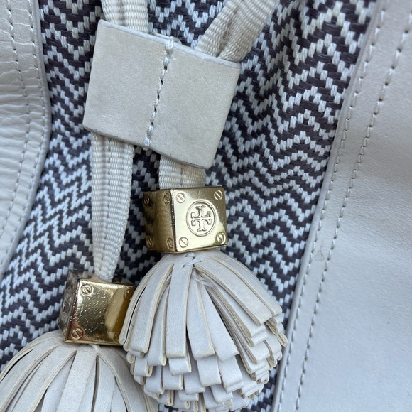 Tory Burch Drawstring Bucket Bag with Tassels - Picture 3 of 16